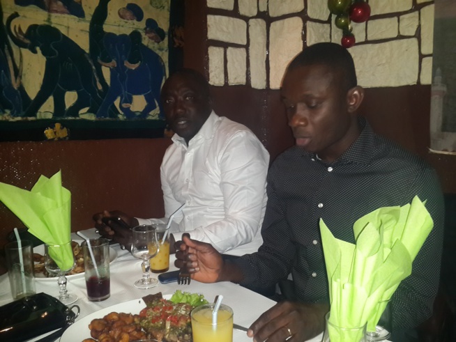 Après le succès du grand bégué au Dock de Pullman ce 04 avril dernier, l'organisateur Kisma invite Pape Diouf au Restaurant Khelcome de Paris pour dîner. Après le succès du grand bégué au Dock de Pullman ce 04 avril dernier, l'organisateur Kisma invite Pape Diouf au Restaurant Khelcome de Paris pour dîner.