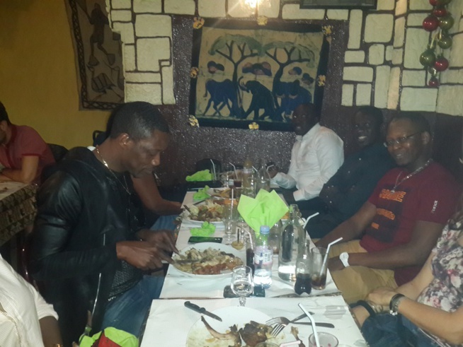 Après le succès du grand bégué au Dock de Pullman ce 04 avril dernier, l'organisateur Kisma invite Pape Diouf au Restaurant Khelcome de Paris pour dîner.