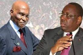 Le dialogue politique entre pouvoir et opposition : Ce qu'en disait Abdoulaye Wade Le dialogue politique entre pouvoir et opposition : Ce qu'en disait Abdoulaye Wade
