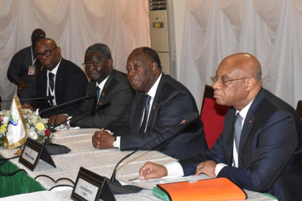 Session extraordinaire des chefs d’Etat de l’Uemoa: Diverses décisions prises le 24 février lors de la rencontre à Abuja Session extraordinaire des chefs d’Etat de l’Uemoa: Diverses décisions prises le 24 février lors de la rencontre à Abuja