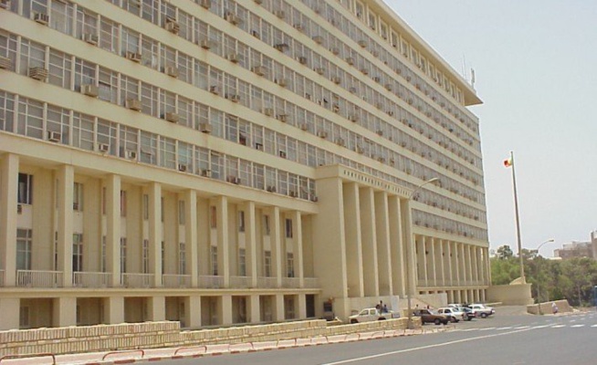 Primes spéciales, fonds communs, indemnités: Quand l’Administration crée indûment des milliardaires… Primes spéciales, fonds communs, indemnités: Quand l’Administration crée indûment des milliardaires…