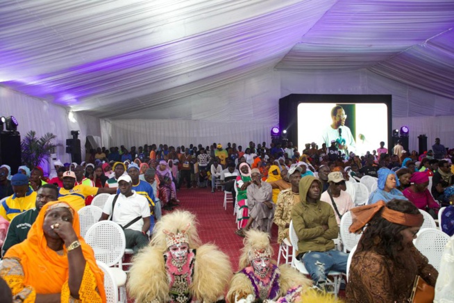 YOFF : Le Premier Ministre Amadou BA annonce de belles perspectives pour les acteurs de la pêche YOFF : Le Premier Ministre Amadou BA annonce de belles perspectives pour les acteurs de la pêche