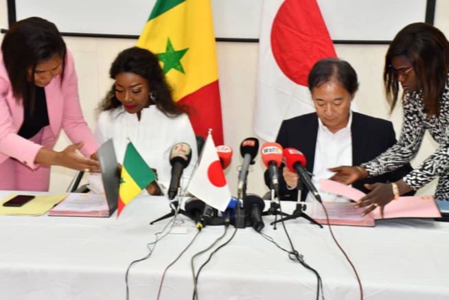 Pikine: Coumba Gawlo va réhabiliter l'Ecole 17 pour près de 50 millions de FCfa Pikine: Coumba Gawlo va réhabiliter l'Ecole 17 pour près de 50 millions de FCfa