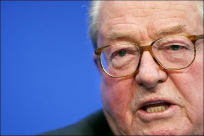 Le Pen sur les migrants africains: « Ils vont venir ici, ils vont tout vous prendre, ils vont vous défoncer la gueule ! ». Le Pen sur les migrants africains: « Ils vont venir ici, ils vont tout vous prendre, ils vont vous défoncer la gueule ! ».