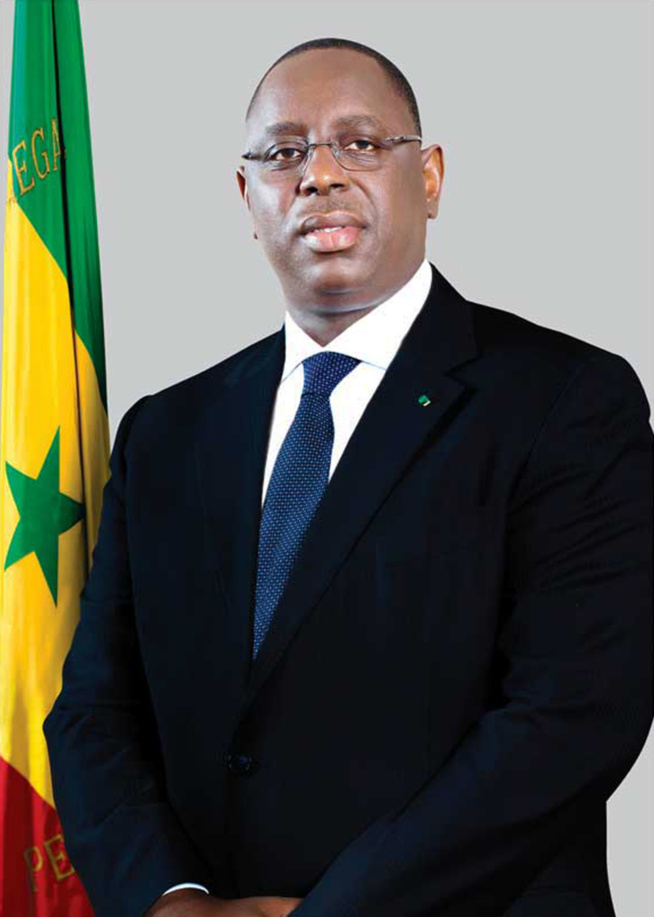 Affaires judiciaires, pénuries, politique: Macky Sall a décidé de faire tomber des têtes Affaires judiciaires, pénuries, politique: Macky Sall a décidé de faire tomber des têtes
