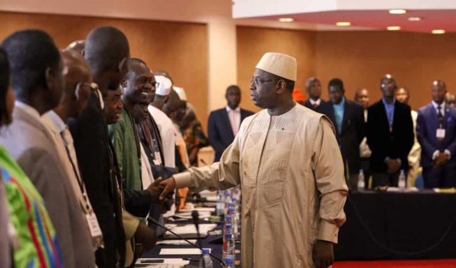 SEN de l’APR : Macky Sall active la machine électorale autour de Amadou Bâ SEN de l’APR : Macky Sall active la machine électorale autour de Amadou Bâ