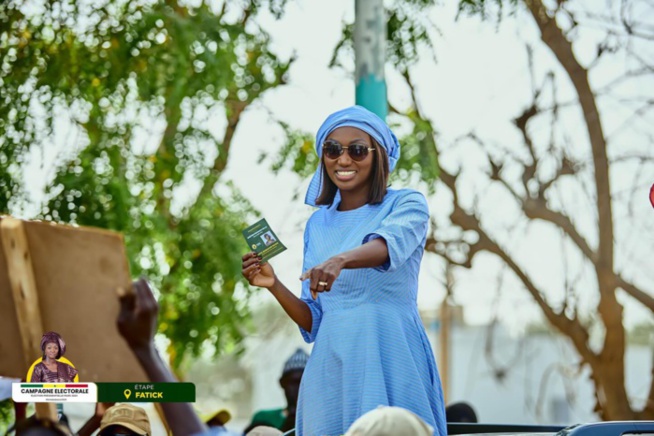 Fatick: Anta Babacar Ngom invite les populations du Sine à voter pour la rupture et le changement. Fatick: Anta Babacar Ngom invite les populations du Sine à voter pour la rupture et le changement.