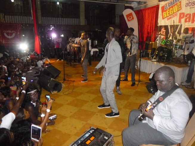 2nd day in Gambia: Pape Diouf et la génération consciente inonde le Pench Mi Hall à guichet fermé 2nd day in Gambia: Pape Diouf et la génération consciente inonde le Pench Mi Hall à guichet fermé