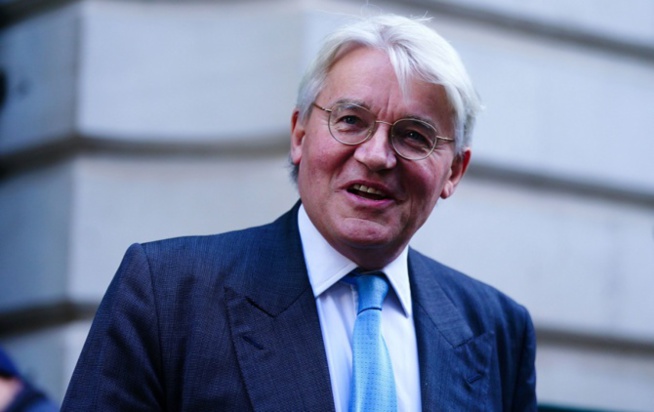 Félicitations au nouveau président : Après Macron, l’ambassadeur du Royaume-Uni s’essaie en mode wolof Félicitations au nouveau président : Après Macron, l’ambassadeur du Royaume-Uni s’essaie en mode wolof