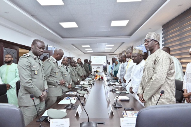 ๐๐ข๐ฌ๐ข๐ญ๐ ๐๐ ๐ฅ๐ ๐๐ข๐ซ๐๐๐ญ๐ข๐จ๐ง ๐ รฉ๐งรฉ๐ซ๐๐ฅ๐ ๐๐๐ฌ ๐๐จ๐ฎ๐๐ง๐๐ฌ ร ๐ฅ๐ ๐๐ข๐ซ๐๐๐ญ๐ข๐จ๐ง ๐ รฉ๐งรฉ๐ซ๐๐ฅ๐ ๐๐๐ฌ ๐๐ฆ๐ฉรด๐ญ๐ฌ ๐๐ญ ๐๐๐ฌ ๐๐จ๐ฆ๐๐ข๐ง๐๐ฌ (Photos) ๐๐ข๐ฌ๐ข๐ญ๐ ๐๐ ๐ฅ๐ ๐๐ข๐ซ๐๐๐ญ๐ข๐จ๐ง ๐ รฉ๐งรฉ๐ซ๐๐ฅ๐ ๐๐๐ฌ ๐๐จ๐ฎ๐๐ง๐๐ฌ ร ๐ฅ๐ ๐๐ข๐ซ๐๐๐ญ๐ข๐จ๐ง ๐ รฉ๐งรฉ๐ซ๐๐ฅ๐ ๐๐๐ฌ ๐๐ฆ๐ฉรด๐ญ๐ฌ ๐๐ญ ๐๐๐ฌ ๐๐จ๐ฆ๐๐ข๐ง๐๐ฌ (Photos)