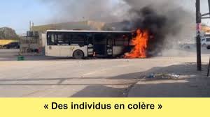 Attaque d’un bus DDD à Pikine: Les travailleurs réclament des poursuites judiciaires contre les auteurs