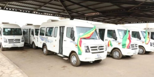 Renouvellement du parc automobile : 200 véhicules interurbains remis aux transporteurs à Thiès Renouvellement du parc automobile : 200 véhicules interurbains remis aux transporteurs à Thiès