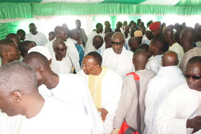 En images, l'innauguration de la mosquée de Serigne Saliou Mbacké de Mbour ce vendredi 1er jour du ramadan. En images, l'innauguration de la mosquée de Serigne Saliou Mbacké de Mbour ce vendredi 1er jour du ramadan.