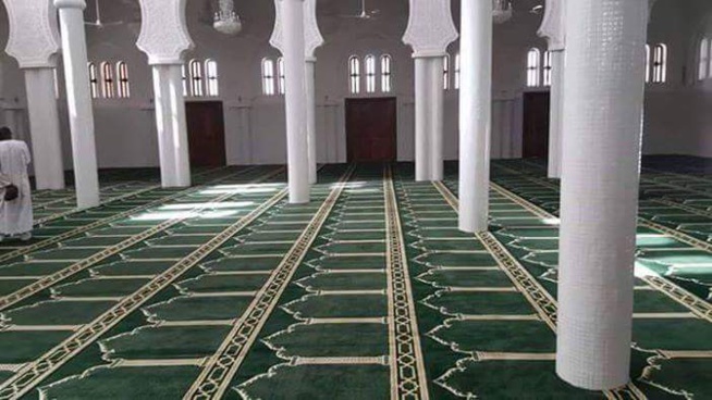 En images, l'innauguration de la mosquée de Serigne Saliou Mbacké de Mbour ce vendredi 1er jour du ramadan. En images, l'innauguration de la mosquée de Serigne Saliou Mbacké de Mbour ce vendredi 1er jour du ramadan.