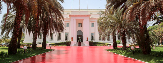 Levée de couleurs au palais: plus de 1.000 demandes d’accréditation annulées