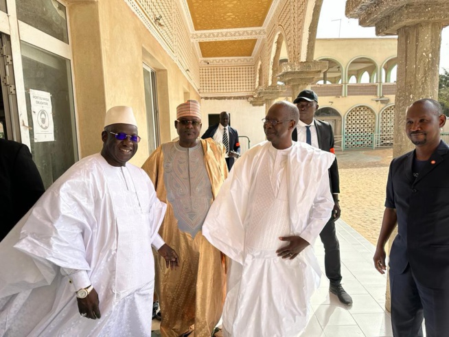 Le Président Mbagnick Diop du MEDS rend hommage à son jumeau Boun Abdallah Dione,un homme bon, intègre généreuxest parti... » Le Président Mbagnick Diop du MEDS rend hommage à son jumeau Boun Abdallah Dione,un homme bon, intègre généreuxest parti... »