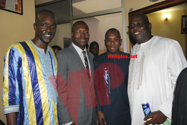 Exclusivité: Le patron de dakaractu Serigne Diagne se tape une "Niarél" Revivez les images du mariages.