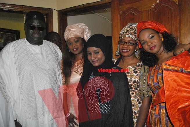 Exclusivité: Le patron de dakaractu Serigne Diagne se tape une "Niarél" Revivez les images du mariages.
