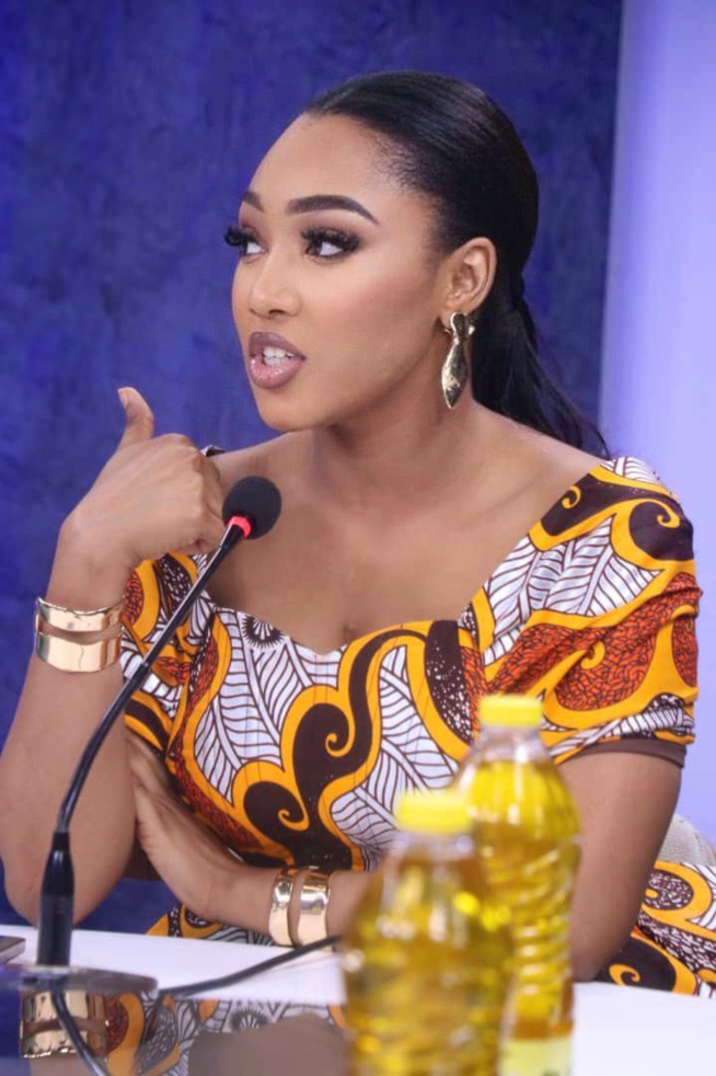 Nouveau visage de ITV : Voici Awa Massina la belle et intelligente présentatrice qui illumine la télé d’ici et d’ailleurs Nouveau visage de ITV : Voici Awa Massina la belle et intelligente présentatrice qui illumine la télé d’ici et d’ailleurs