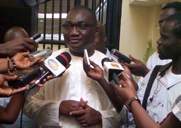 Basket - Me Babacar Ndiaye, nouveau président de la FSBB Basket - Me Babacar Ndiaye, nouveau président de la FSBB