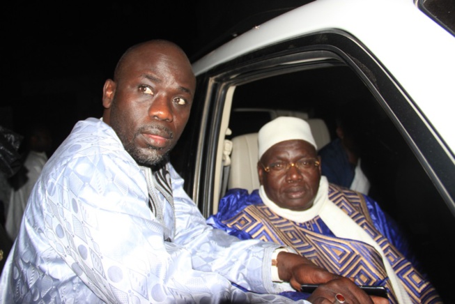 Oscar des Vacances : Aziz Samb passe le flambeau à Cheikh Yérim Seck Oscar des Vacances : Aziz Samb passe le flambeau à Cheikh Yérim Seck