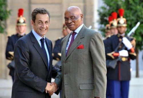 Paris : Me Wade reçoit en audience l’ex chef de l’Etat français, Nicolas Sarkozy Paris : Me Wade reçoit en audience l’ex chef de l’Etat français, Nicolas Sarkozy