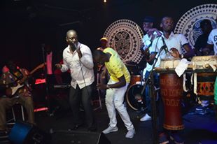 Les images de la derniére soirée de Pape Diouf avant le ramandan au Baramundi.
