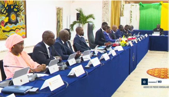 Les douanes gambiennes renoncent à la hausse des droits prélevés sur le ciment sénégalais Les douanes gambiennes renoncent à la hausse des droits prélevés sur le ciment sénégalais