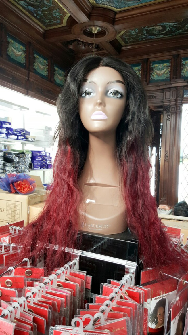 Spécial korité chez Tacco Affro la coiffeuse des VIP parisiennes pour la fabrication de vos perruques Metro Château D'eau Spécial korité chez Tacco Affro la coiffeuse des VIP parisiennes pour la fabrication de vos perruques Metro Château D'eau