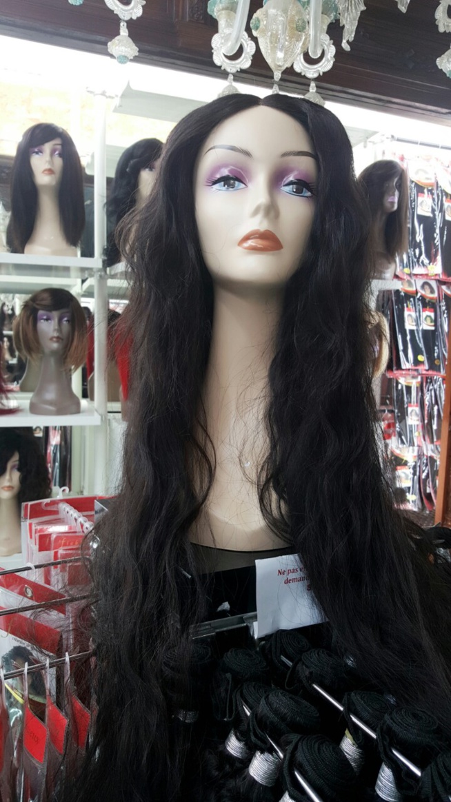 Spécial korité chez Tacco Affro la coiffeuse des VIP parisiennes pour la fabrication de vos perruques Metro Château D'eau Spécial korité chez Tacco Affro la coiffeuse des VIP parisiennes pour la fabrication de vos perruques Metro Château D'eau