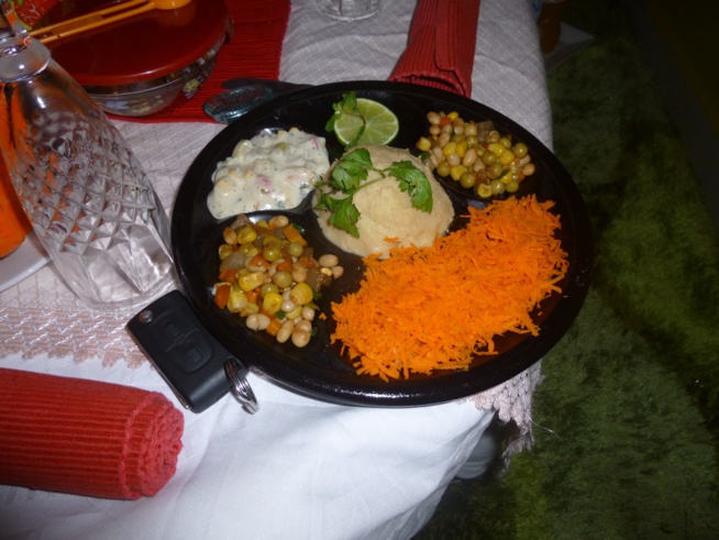 En images: la chanteuse Guigui en mode préparation "Ndogou" En images: la chanteuse Guigui en mode préparation "Ndogou"