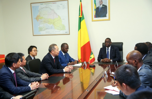 Autoroute "Ila Touba": Macky presse les Chinois Autoroute "Ila Touba": Macky presse les Chinois