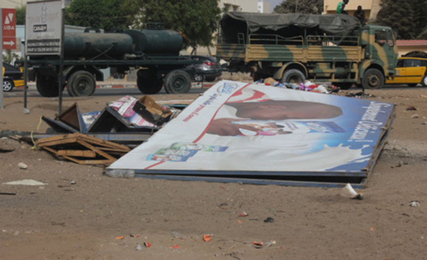 Guerre entre Commune de Dakar et régies publicitaires : Face aux urgences de pub, le Gouverneur donne raison aux maires… Guerre entre Commune de Dakar et régies publicitaires : Face aux urgences de pub, le Gouverneur donne raison aux maires…
