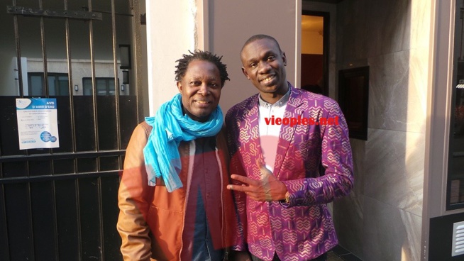 Pape Diouf chez le chanteur Luka Kanza à Paris. Pape Diouf chez le chanteur Luka Kanza à Paris.