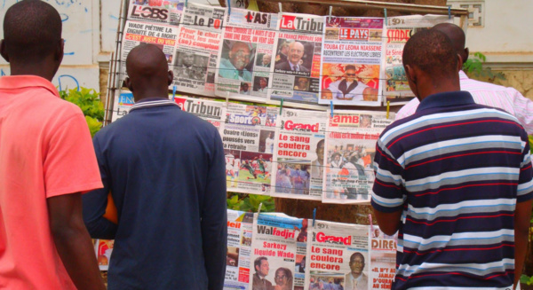 Deux journalistes arrêtés, Macky traque la presse Deux journalistes arrêtés, Macky traque la presse
