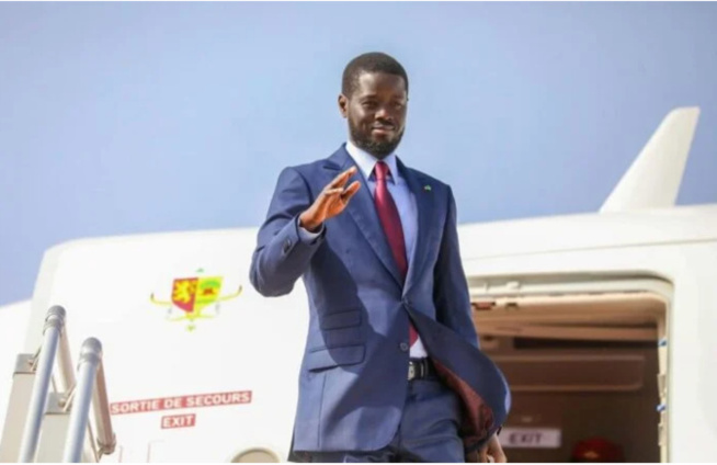 Le Président Bassirou Diomaye Faye a quitté Dakar pour une tournée au Nigéria et au Ghana Le Président Bassirou Diomaye Faye a quitté Dakar pour une tournée au Nigéria et au Ghana