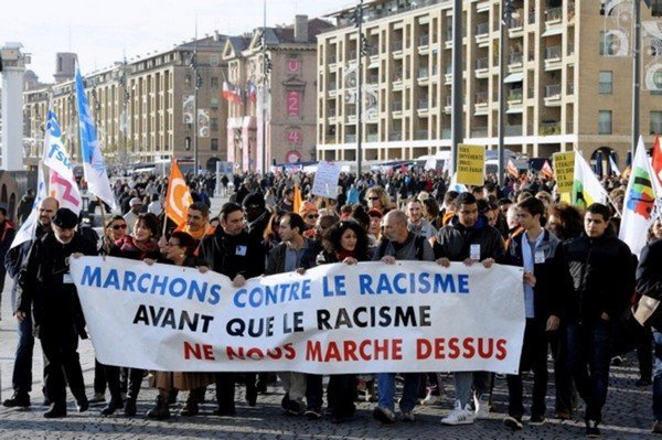 Non à l’Africanophobie* et Oui à l’union fraternelle et solidaire africaine ! Par Ndiawar Diop Non à l’Africanophobie* et Oui à l’union fraternelle et solidaire africaine ! Par Ndiawar Diop