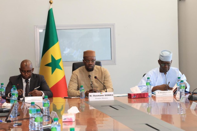 Echanges sur les examens et concours de l'année scolaire 2023-2024 :M Ousmane Sonko revient sur son intérêt stratégique et ses défis.. Echanges sur les examens et concours de l'année scolaire 2023-2024 :M Ousmane Sonko revient sur son intérêt stratégique et ses défis..