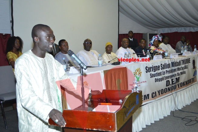 Fils de Cheikh Bethio, Serigne Saliou Midadi présente le mouvement "Deegel Emermegence ak Macky" DEM Fils de Cheikh Bethio, Serigne Saliou Midadi présente le mouvement "Deegel Emermegence ak Macky" DEM