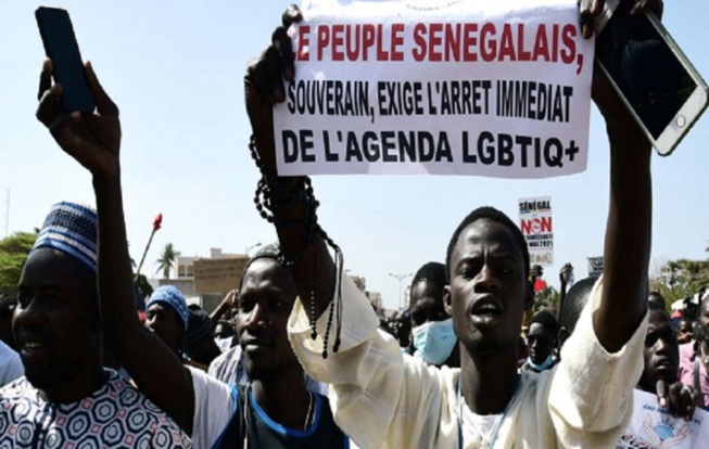 Débat sur la criminalisation de l’homosexualité au Sénégal : la nouvelle diversion de l'opposition Débat sur la criminalisation de l’homosexualité au Sénégal : la nouvelle diversion de l'opposition