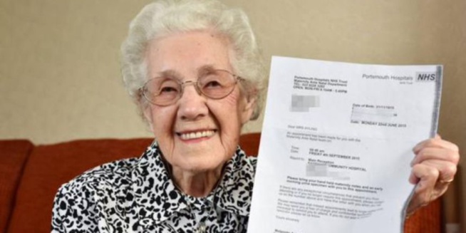 A 99 ans, l'hôpital lui annonce qu'elle est enceinte A 99 ans, l'hôpital lui annonce qu'elle est enceinte