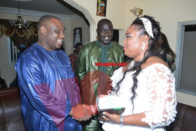 Liliane la fille de Serigne Mbacké Ndiaye s'est pendue aujourd'hui Liliane la fille de Serigne Mbacké Ndiaye s'est pendue aujourd'hui