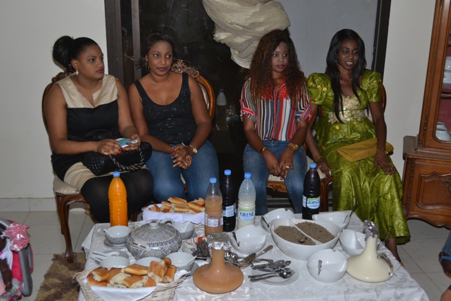 20 Photos Anniversaire: Bébé Basse Diouf offre une surprise à son mari Pape Diouf le jour de son anniversaire 20 Photos Anniversaire: Bébé Basse Diouf offre une surprise à son mari Pape Diouf le jour de son anniversaire