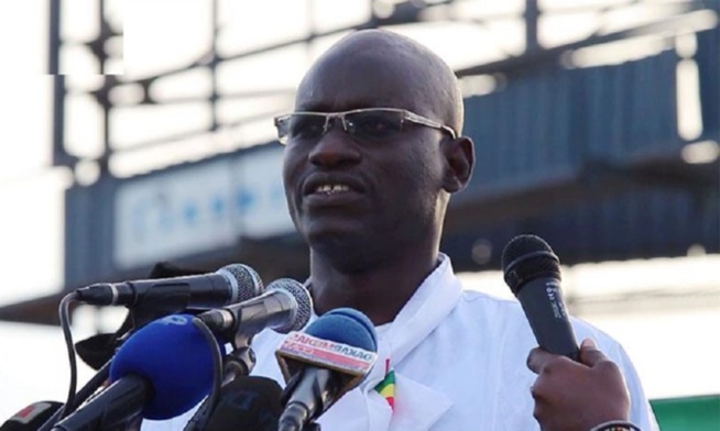 Offense au chef de l’État, homosexualité : Abass Fall réplique à Oumar Youm Offense au chef de l’État, homosexualité : Abass Fall réplique à Oumar Youm