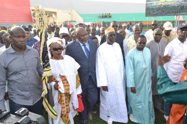 Revivez les images du combat Bombardier Modou Lo comptant pour le drapeau Pape Ndiaye le couturier des chefs d'Etats Revivez les images du combat Bombardier Modou Lo comptant pour le drapeau Pape Ndiaye le couturier des chefs d'Etats