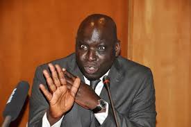 Convocation du Dirpub du Quotidien : Madiambal Diagne écourte son voyage et… Convocation du Dirpub du Quotidien : Madiambal Diagne écourte son voyage et…