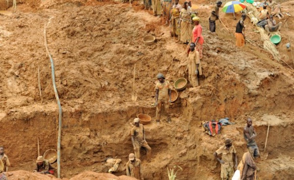 Exploitation minière au Sénégal : la grande arnaque ! Exploitation minière au Sénégal : la grande arnaque !