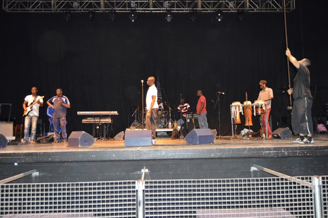 Les premiéres images de la tournée Européenne de Pape Diouf ce samedi 1er Aout à Girona Barcelone. Les premiéres images de la tournée Européenne de Pape Diouf ce samedi 1er Aout à Girona Barcelone.