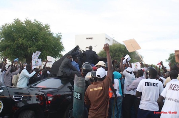 Visite du Président Sall à l'Ucad : Les défaillances des renseignements généraux Visite du Président Sall à l'Ucad : Les défaillances des renseignements généraux