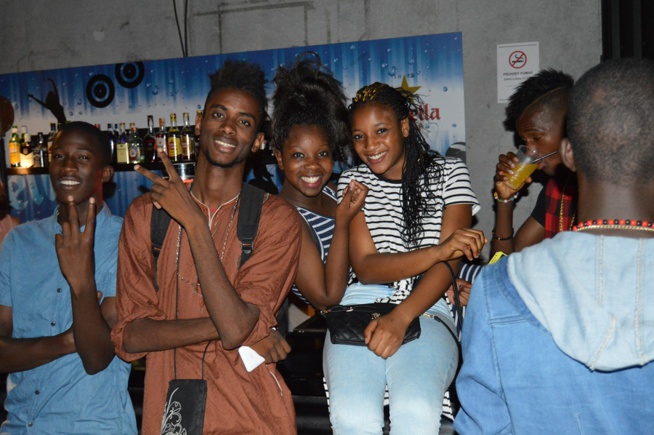 21 IMAGES.En direct de Girona: Pape Diouf inonde les 1800 places de la salle de Mirona. 21 IMAGES.En direct de Girona: Pape Diouf inonde les 1800 places de la salle de Mirona.